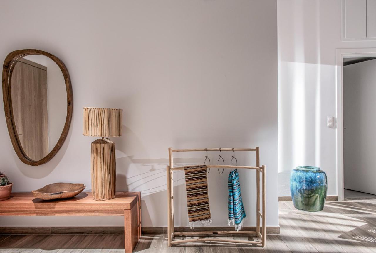 Khroma Luxury Suite 1 Beach Front Apartment Hersónissos Extérieur photo