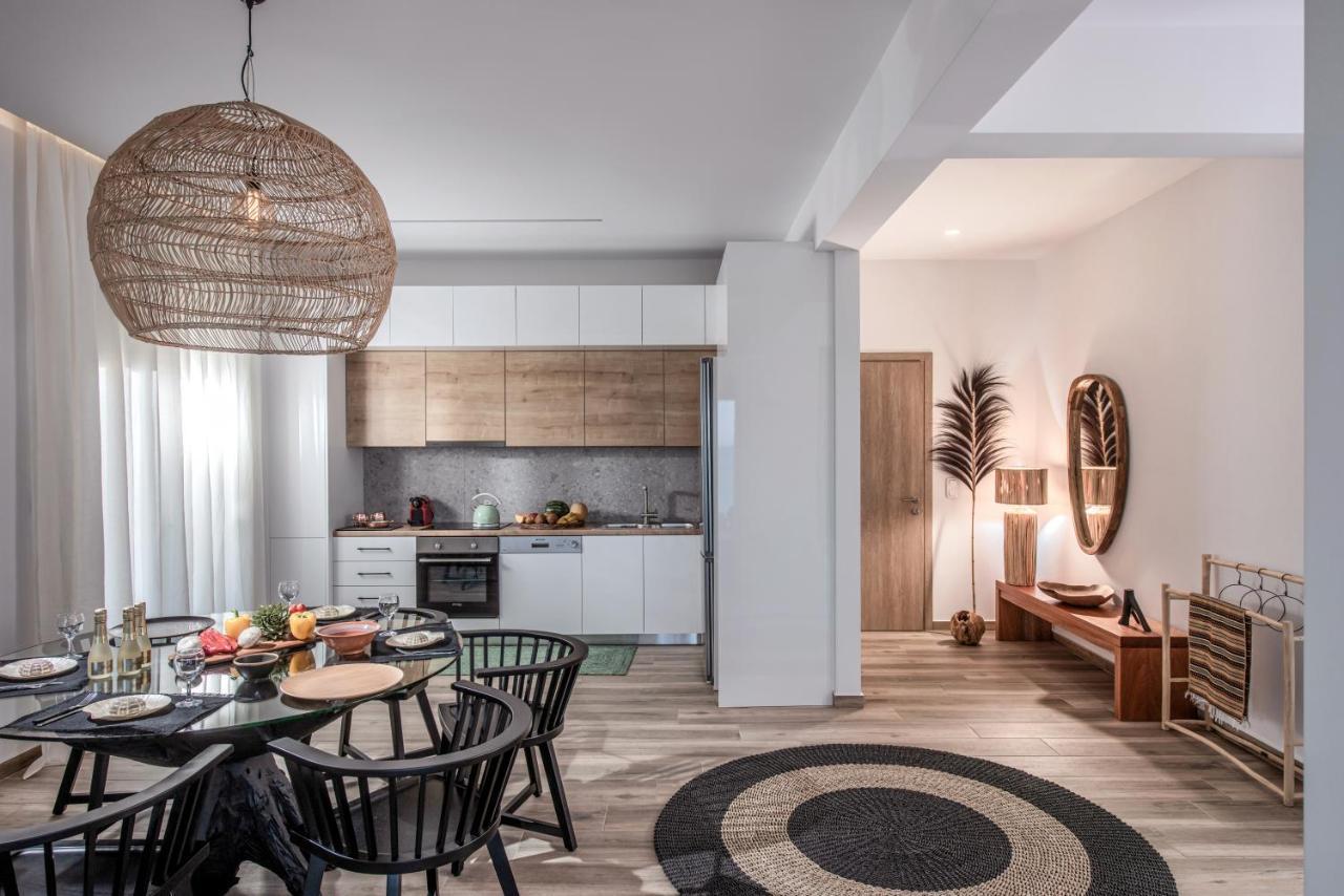 Khroma Luxury Suite 1 Beach Front Apartment Hersónissos Extérieur photo