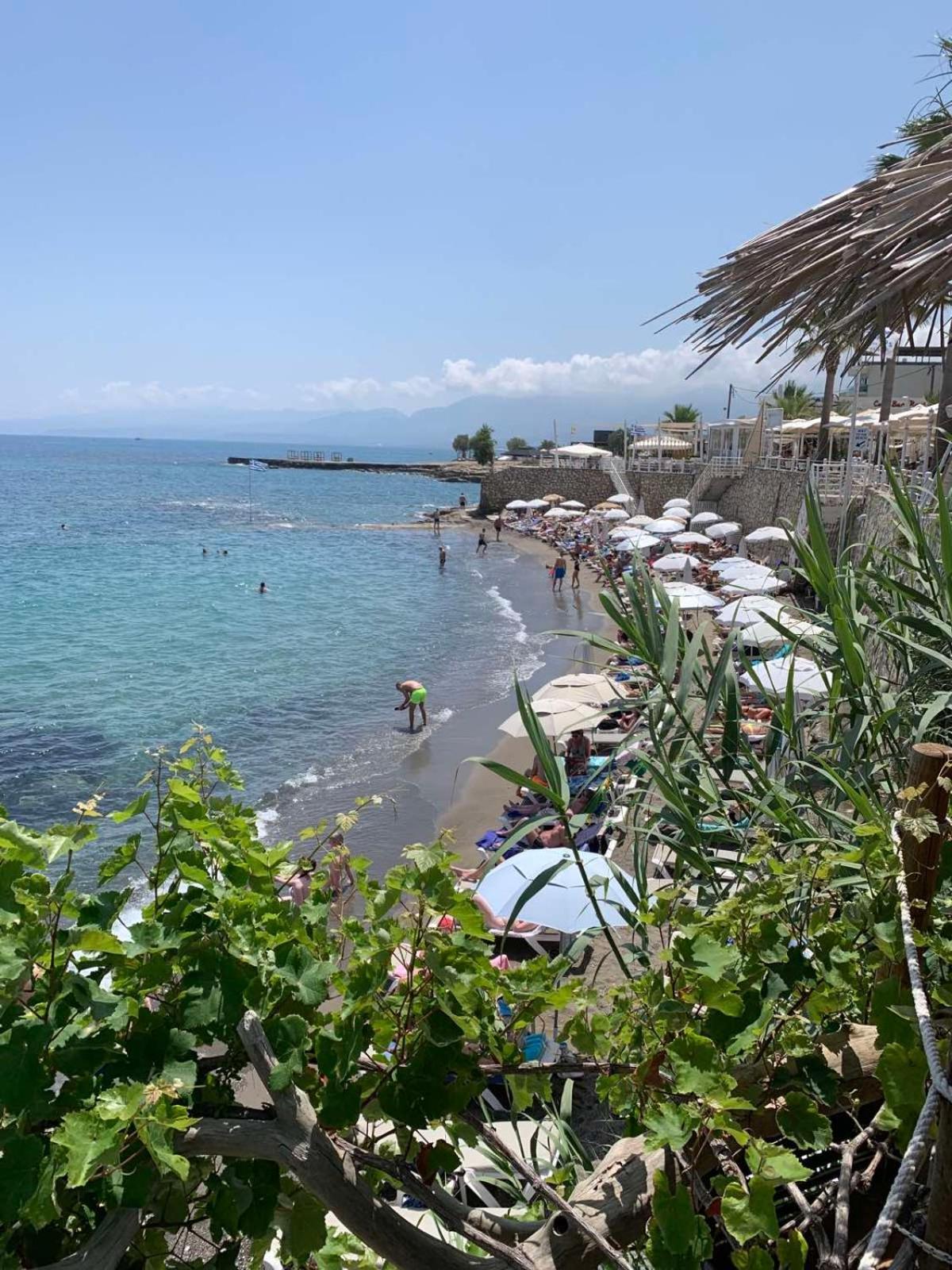 Khroma Luxury Suite 1 Beach Front Apartment Hersónissos Extérieur photo